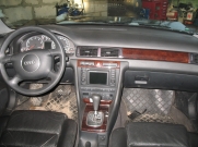 Audi A-6 Avant