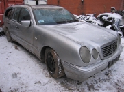 Mercedes Benz E-300
