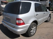Mercedes Benz ML-500
