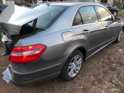 Mercedes Benz E220