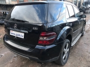 Mercedes Benz ML-320