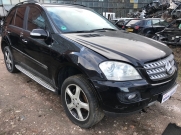 Mercedes Benz ML-320